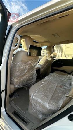 تۆیۆتا لاند کروزەر